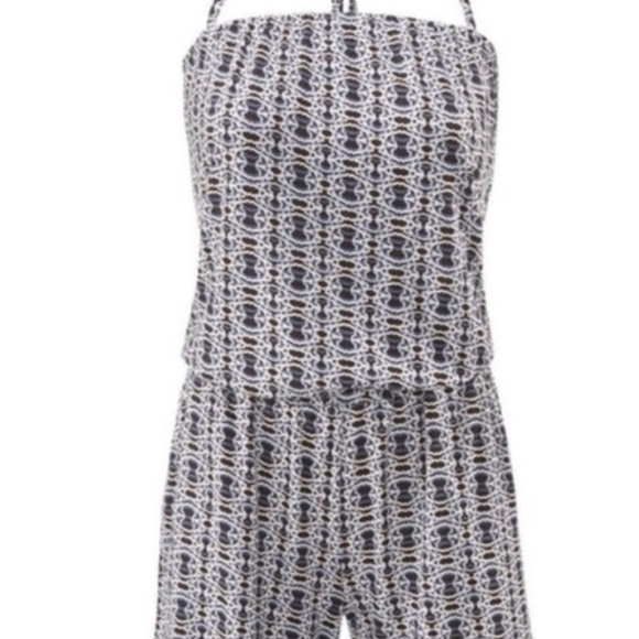 CAbi #5116 Resort Romper Halter Shorts NWOT Medium Navy White Black Stretchy - Picture 5 of 10